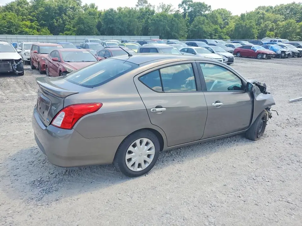 2016 NISSAN VERSA 1.6 SV  