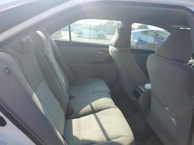 2017 TOYOTA CAMRY LE  