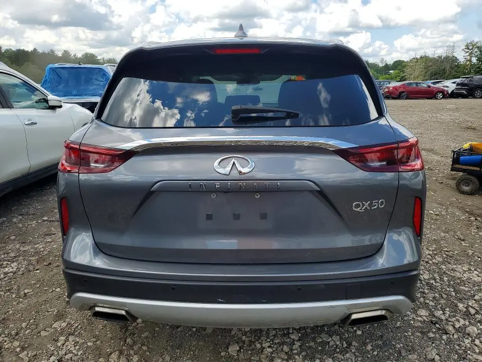 2022 INFINITI QX50 ESSENTIAL  
