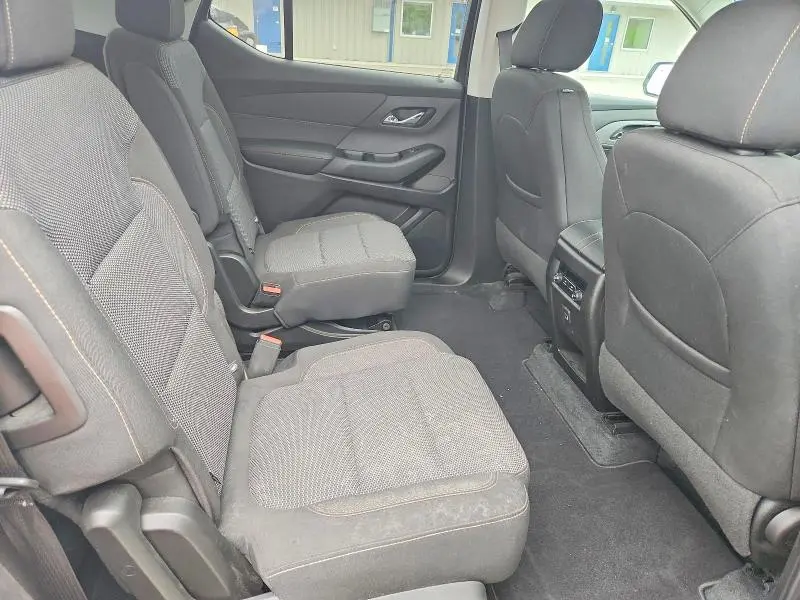 2019 CHEVROLET TRAVERSE LT  