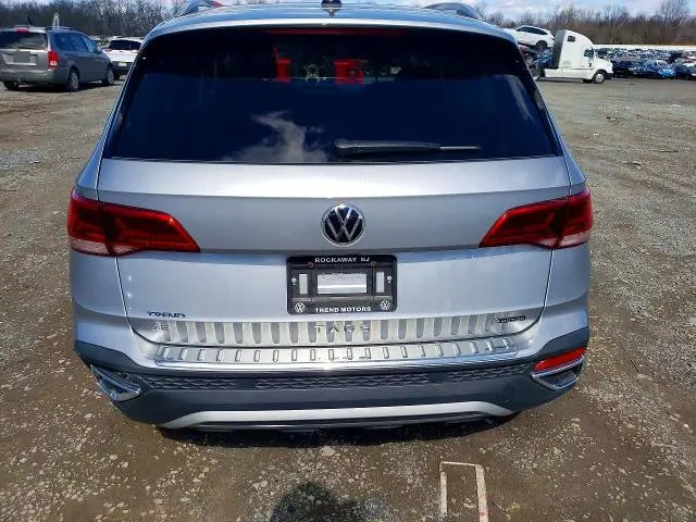 2024 VOLKSWAGEN TAOS SE  
