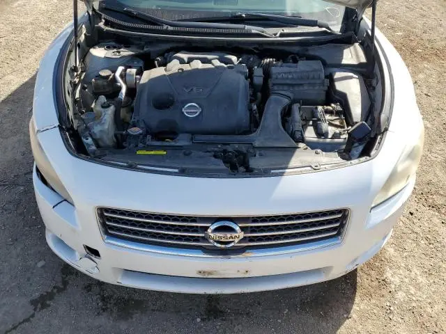 2011 NISSAN MAXIMA S  