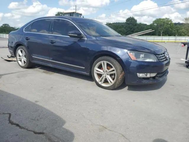 2012 VOLKSWAGEN PASSAT SEL  