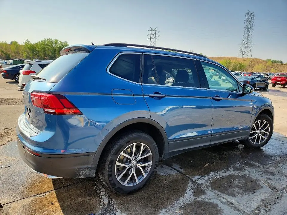 2019 VOLKSWAGEN TIGUAN SE  