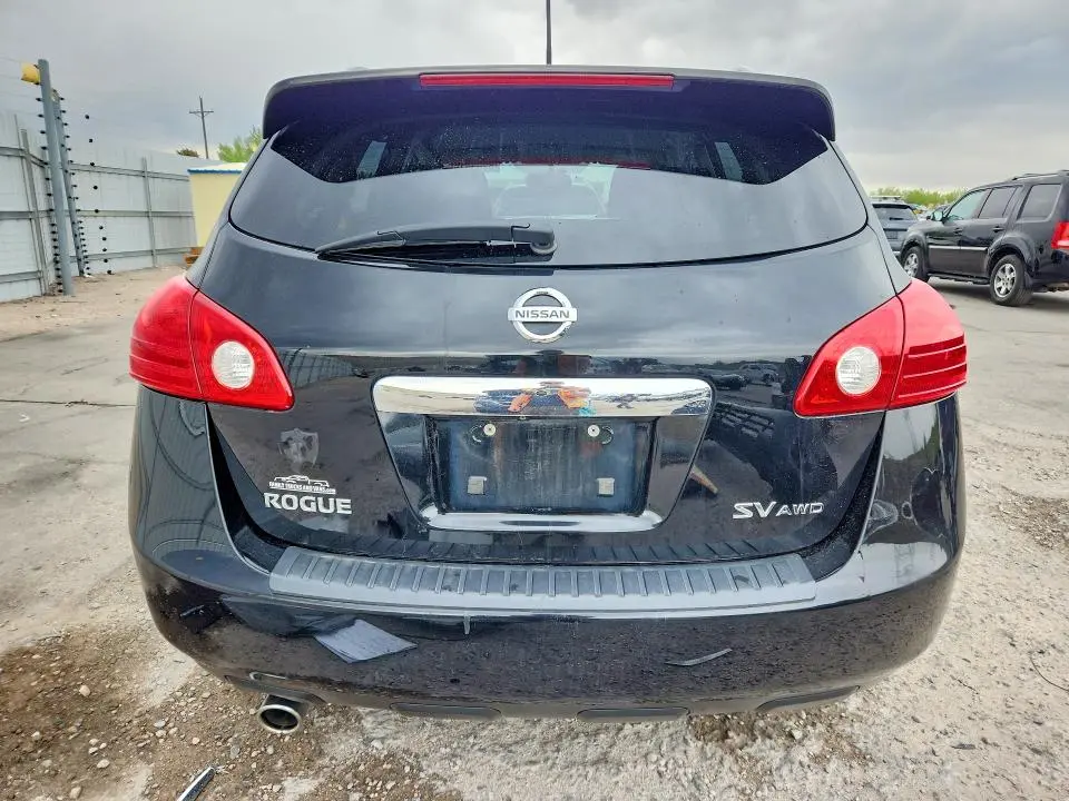 2012 NISSAN ROGUE S  