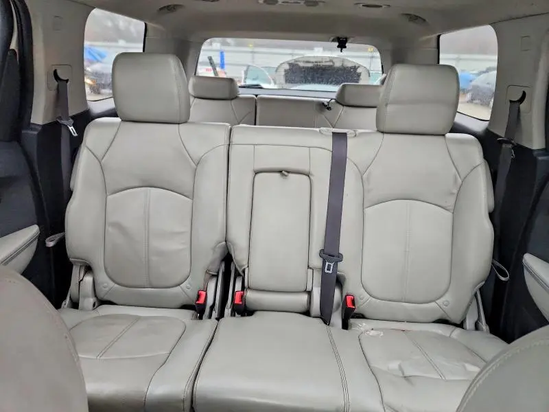2012 GMC ACADIA SLT-1  
