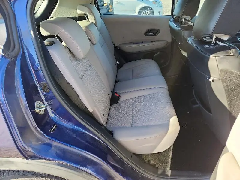2017 HONDA HR-V LX  