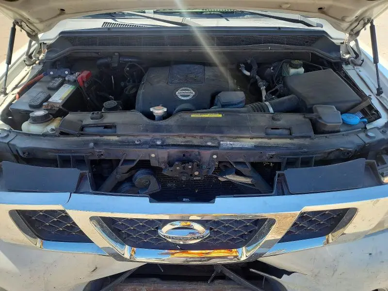 2015 NISSAN ARMADA SL  