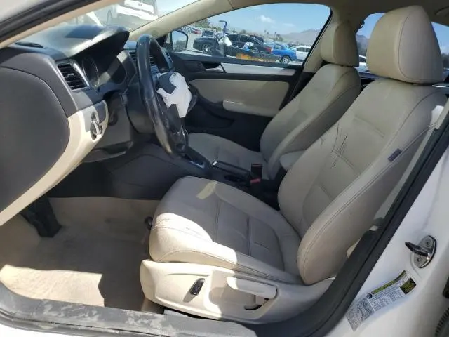 2014 VOLKSWAGEN JETTA SE  