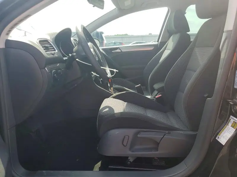 2012 VOLKSWAGEN GOLF   