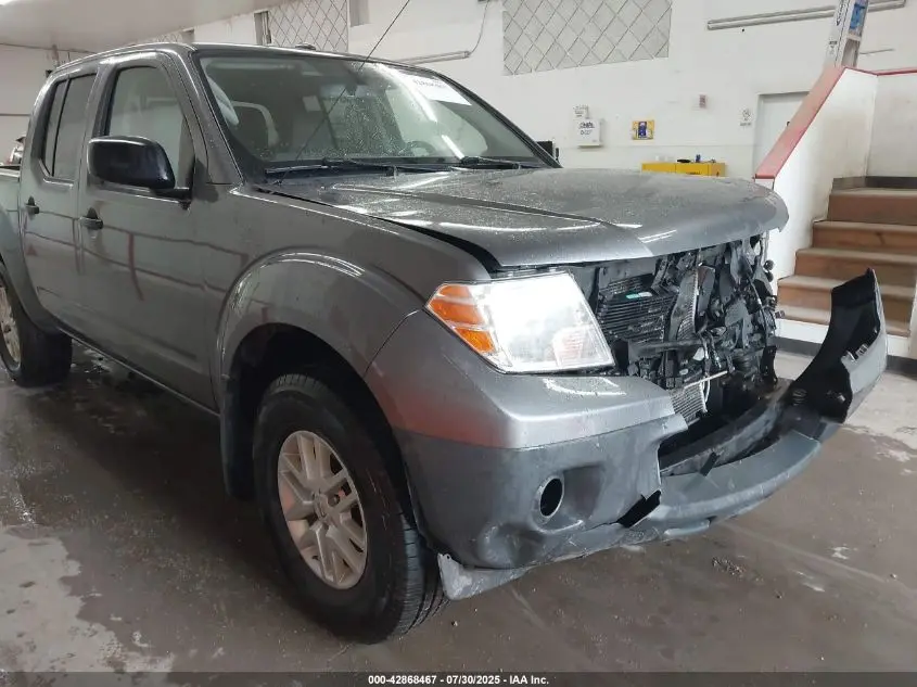 2017 NISSAN FRONTIER SV