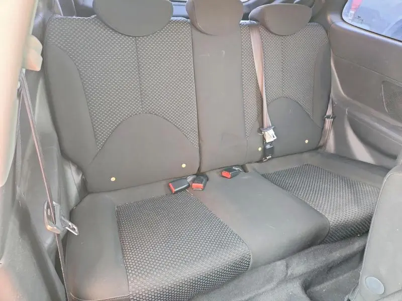 2011 HYUNDAI ACCENT GL  