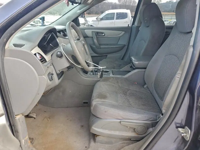 2014 CHEVROLET TRAVERSE LS  