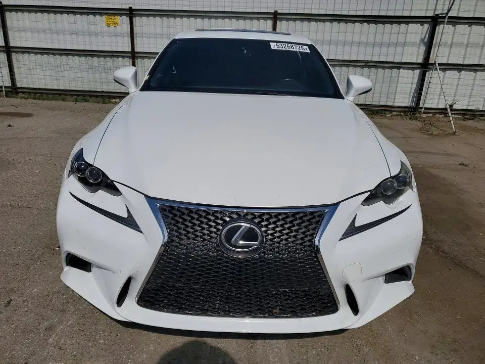 2016 LEXUS IS 200T  
