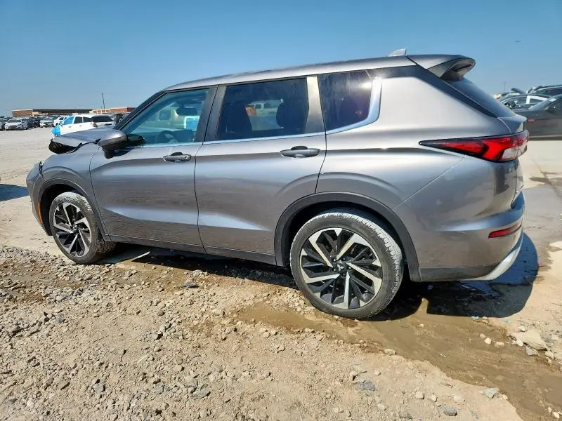 2023 MITSUBISHI OUTLANDER SE