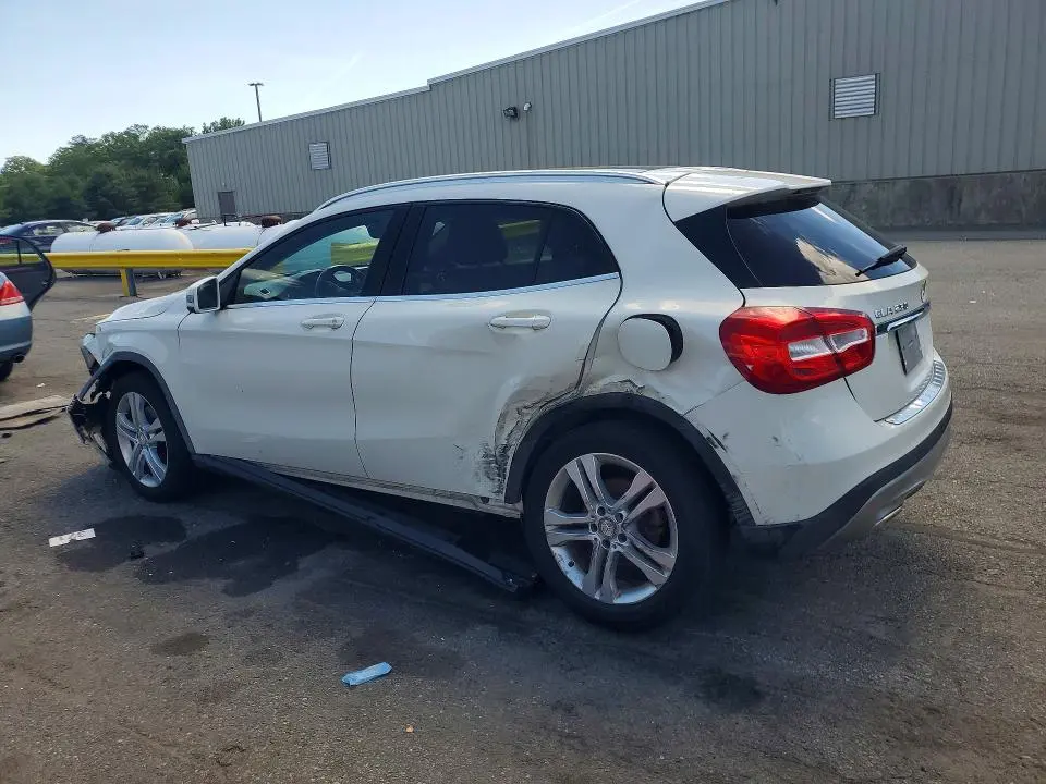 2015 MERCEDES-BENZ GLA 250 4MATIC  