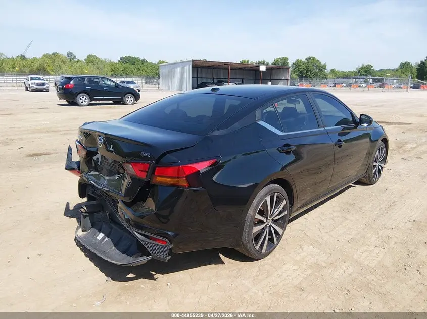 2020 NISSAN ALTIMA SR FWD