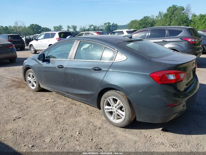 2017 CHEVROLET CRUZE LT AUTO