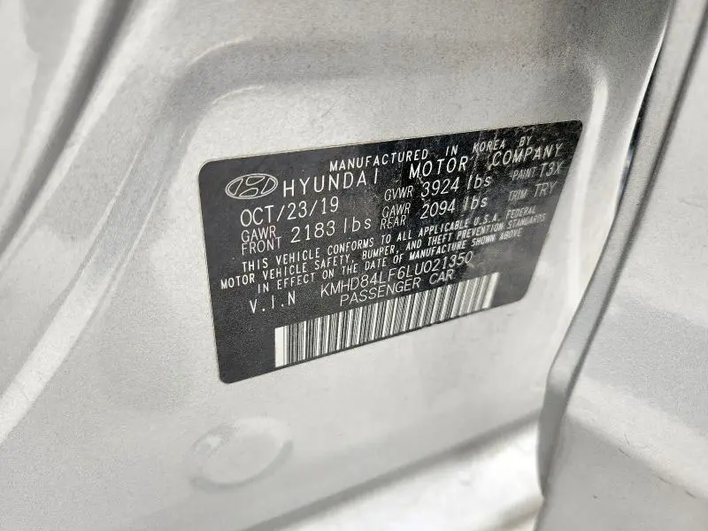 2020 HYUNDAI ELANTRA SEL  