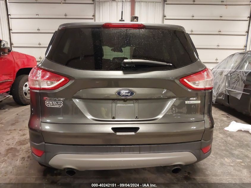 2016 FORD ESCAPE SE