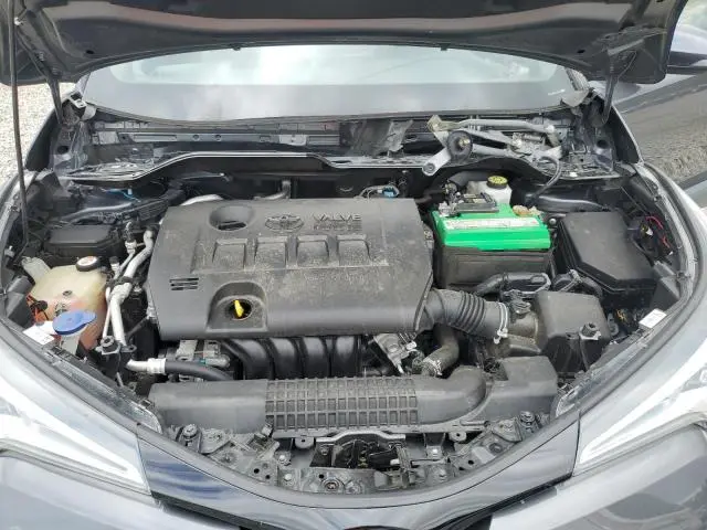 2018 TOYOTA C-HR XLE  