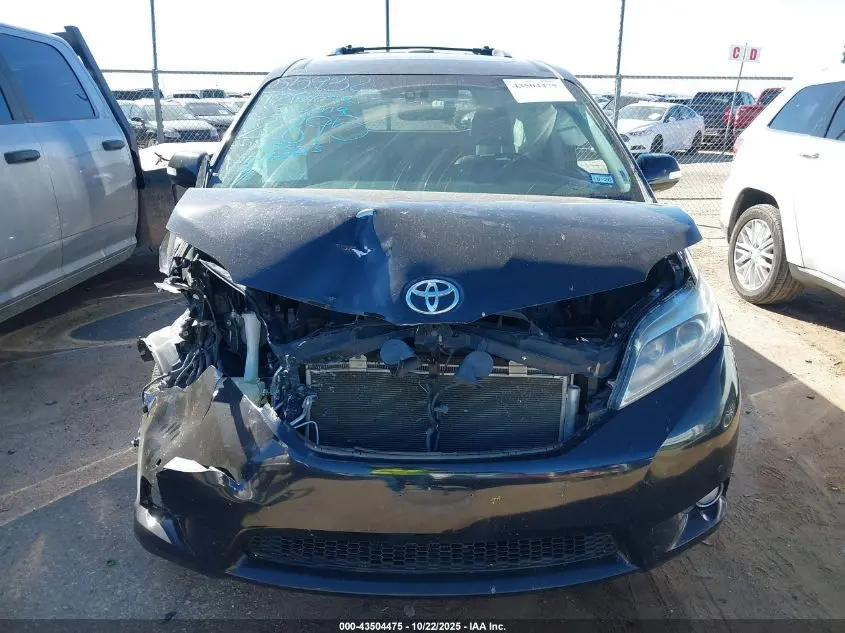 2017 TOYOTA SIENNA LIMITED PREMIUM 7 PASSENGER