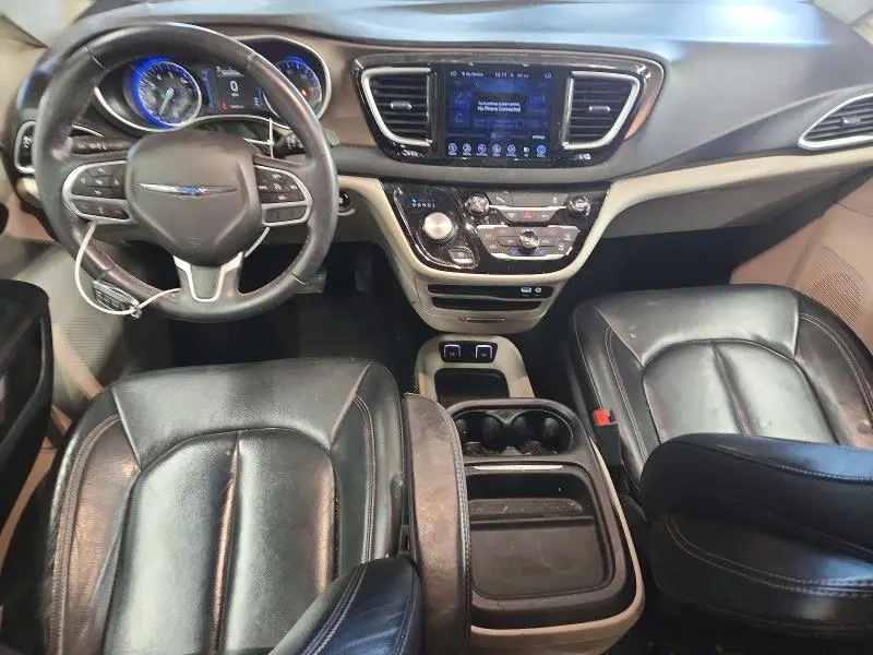 2017 CHRYSLER PACIFICA TOURING L  