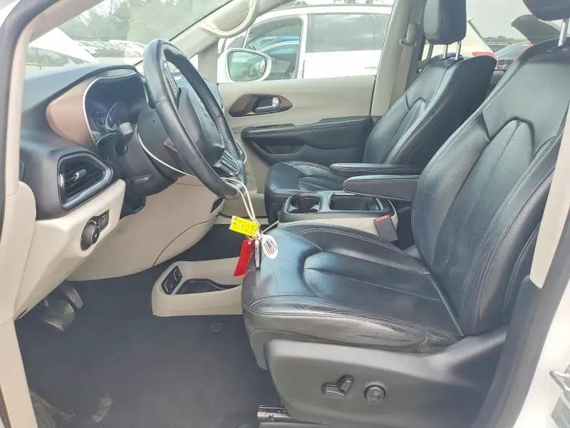 2017 CHRYSLER PACIFICA TOURING L PLUS  