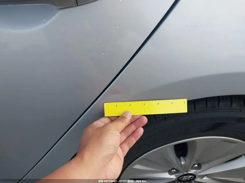 2018 HYUNDAI SONATA HYBRID SE