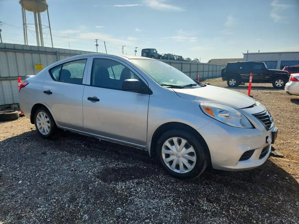 2014 NISSAN VERSA 1.6 S  