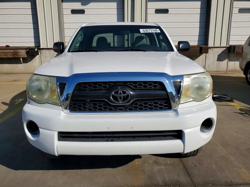 2011 TOYOTA TACOMA BASE  