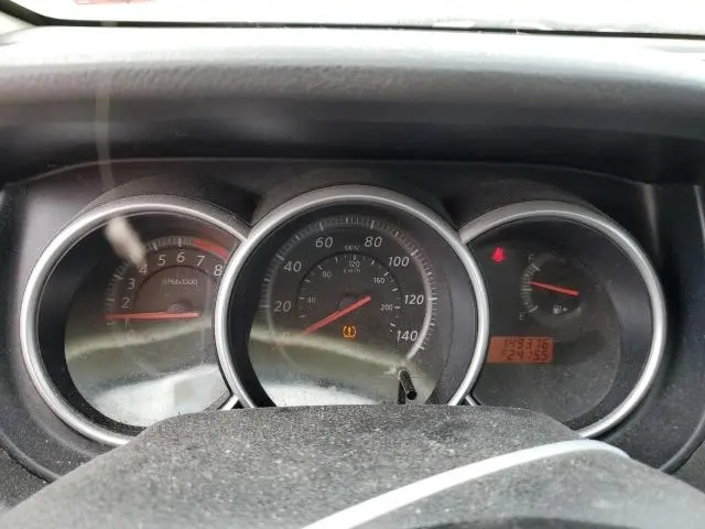 2011 NISSAN VERSA S  