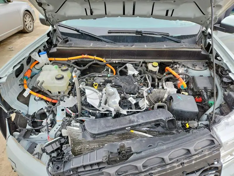 2022 FORD MAVERICK XL  