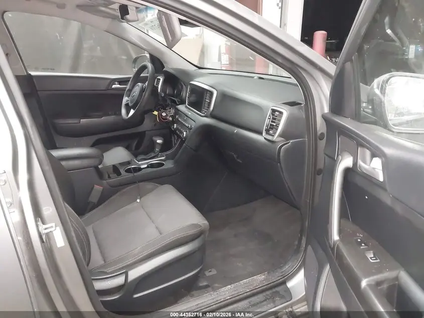 2022 KIA SPORTAGE LX