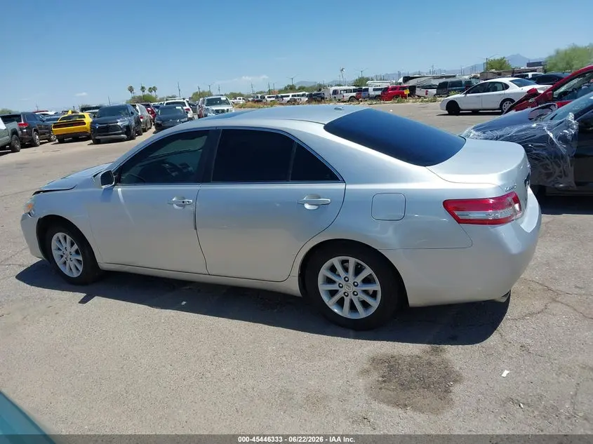 2010 TOYOTA CAMRY XLE V6
