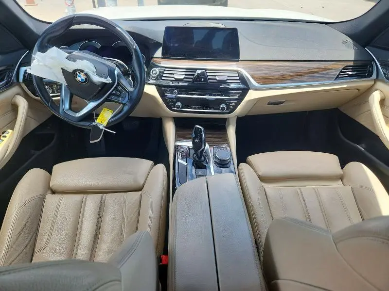 2019 BMW 530 I  