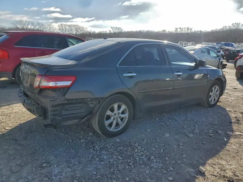 2011 TOYOTA CAMRY BASE  