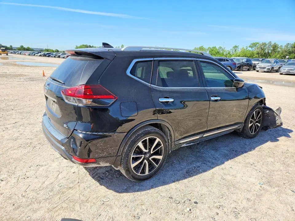2019 NISSAN ROGUE SL  