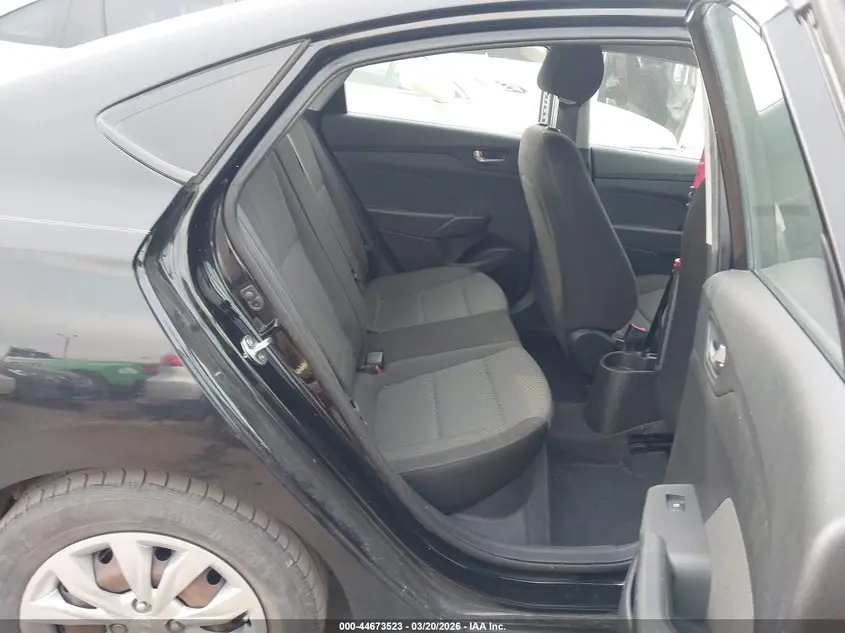 2018 HYUNDAI ACCENT SE