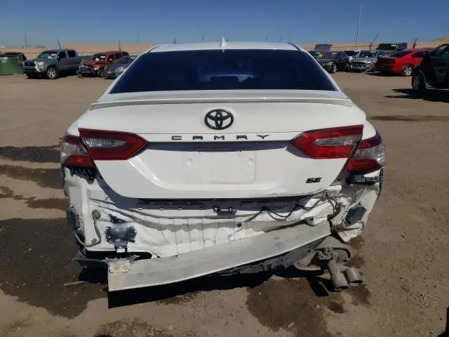 2019 TOYOTA CAMRY SE  
