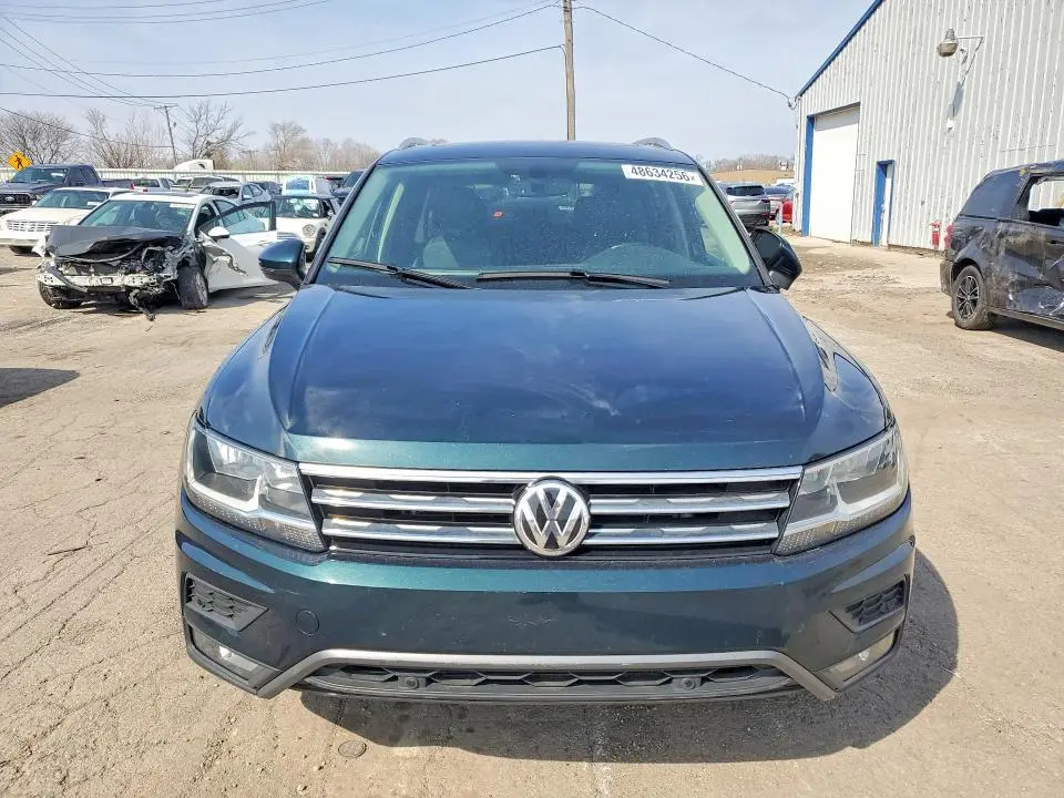 2019 VOLKSWAGEN TIGUAN SE  