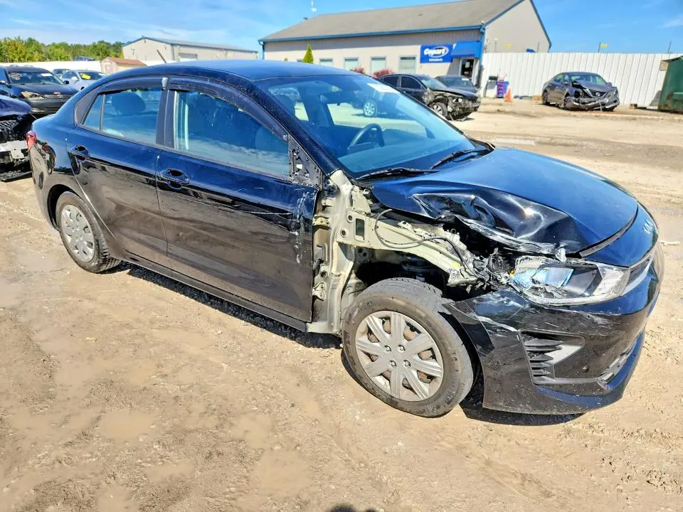 2023 KIA RIO S  