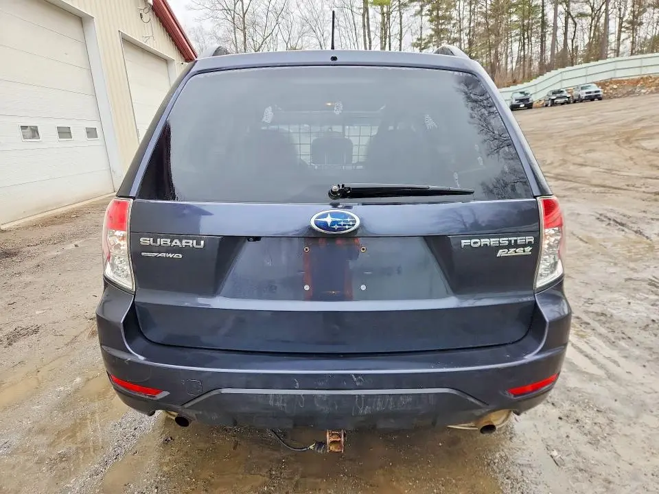 2012 SUBARU FORESTER LIMITED  