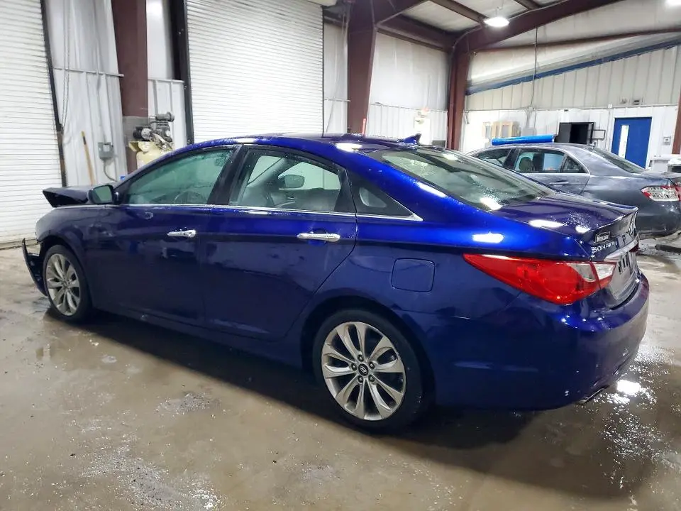 2011 HYUNDAI SONATA SE  