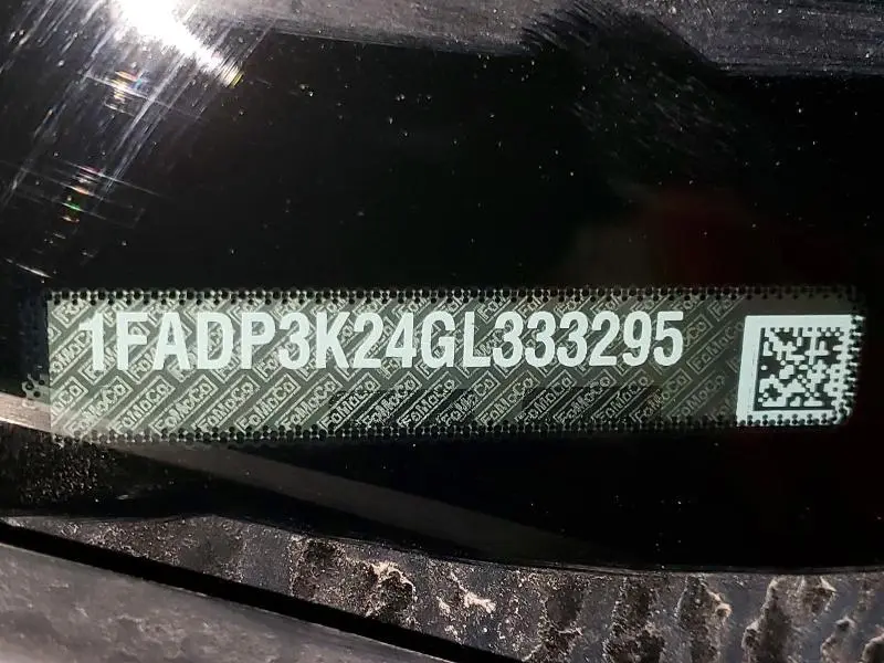 2016 FORD FOCUS SE  