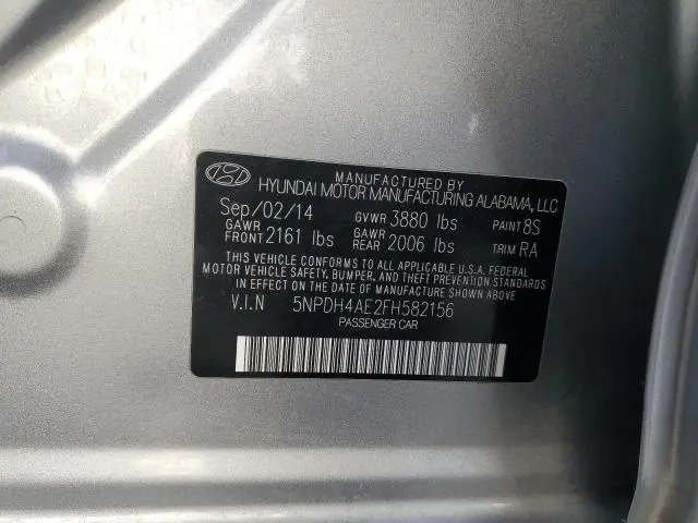 2015 HYUNDAI ELANTRA SE  