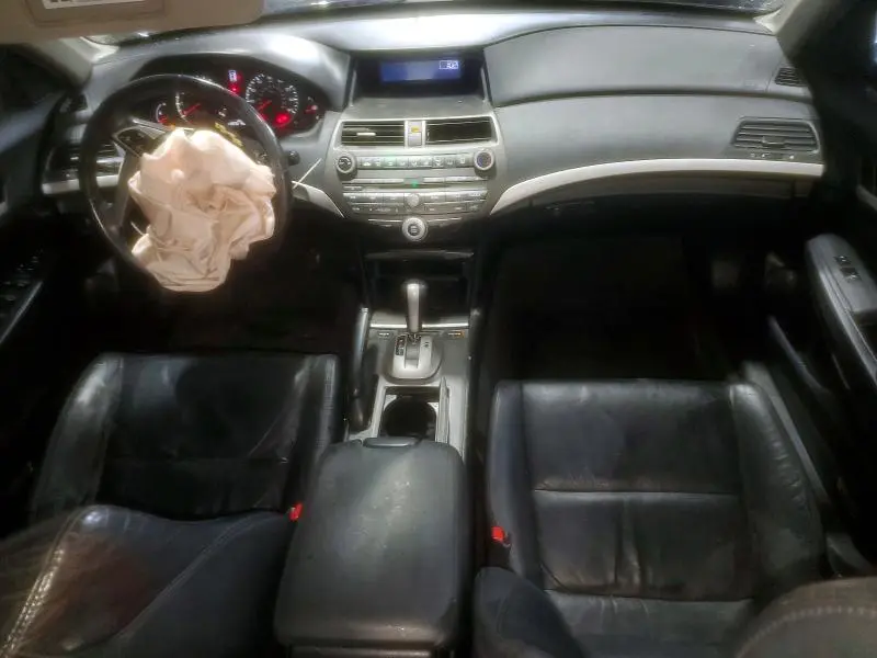 2011 HONDA ACCORD SE  