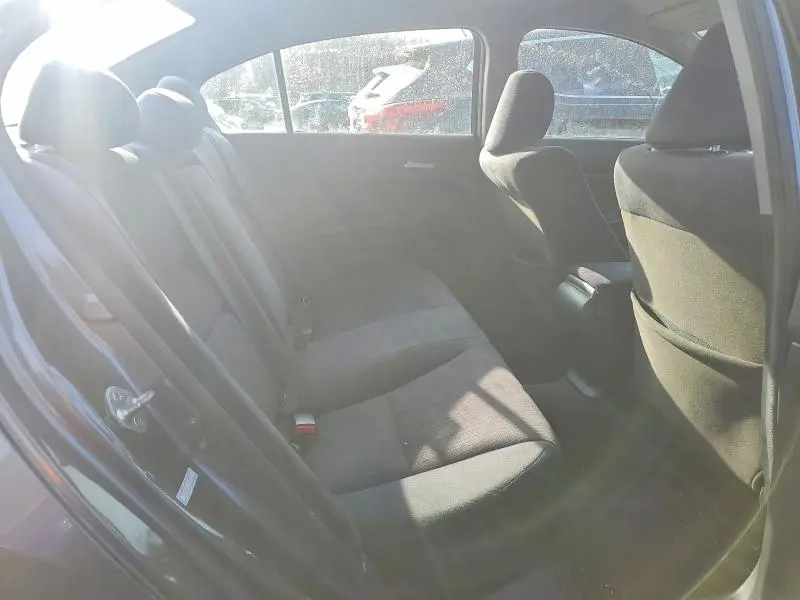 2012 HONDA ACCORD LX  