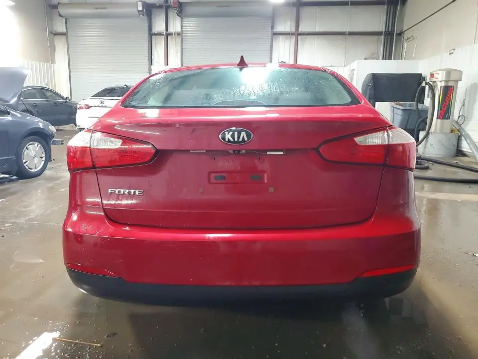 2016 KIA FORTE LX  
