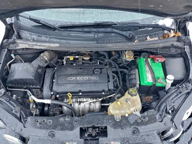 2013 CHEVROLET SONIC LT  